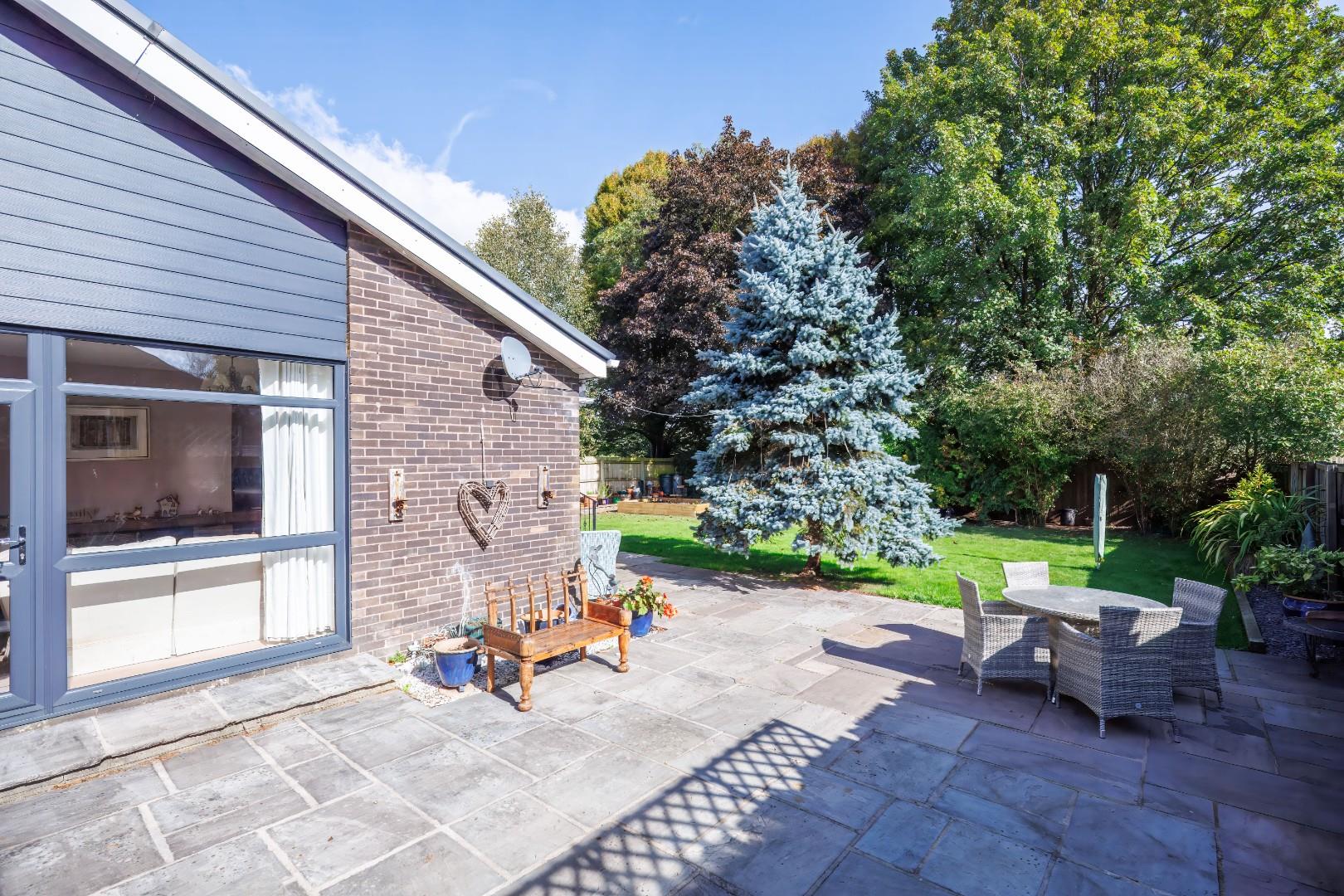 7 Walston Close, Wenvoe, CF5 6AS